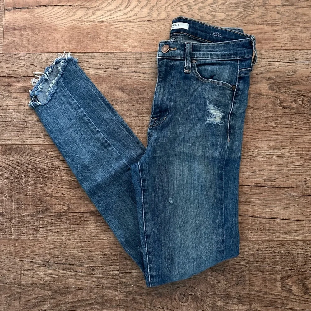 Fidelity Denim Gwen High Rise Skinny Jeans Size 26 - Picture 1 of 13